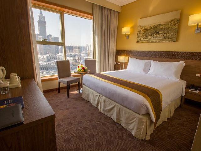 غرف قياسية بإطلالة رائعة لفندق جراند مكه من فنادق شعب عامر مكة المكرمة  