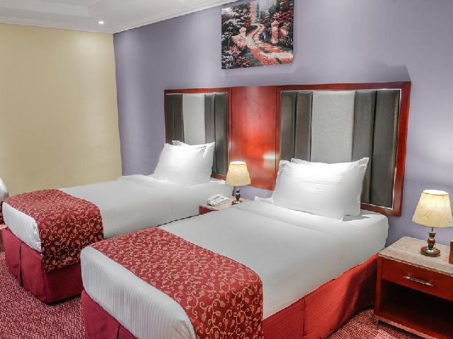 غرفة قياسية لفندق لو مريديان مكة المكرمة ضمن قائمة فنادق شارع الهجرة مكة المكرمة
