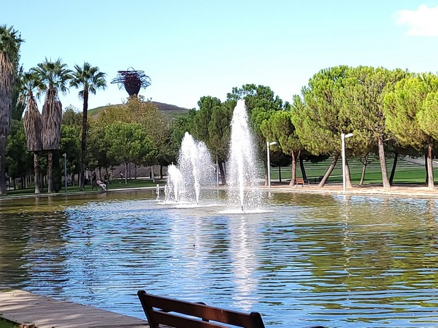 حديقة نهر مانزاناريس لينار مدريد