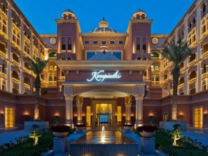 تقرير عن فندق مرسى ملاذ كمبنسكي قطر