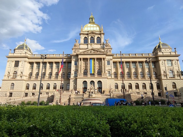 المتحف الوطني في براغ - رحلة معرفية في قلب العاصمة التشيكية