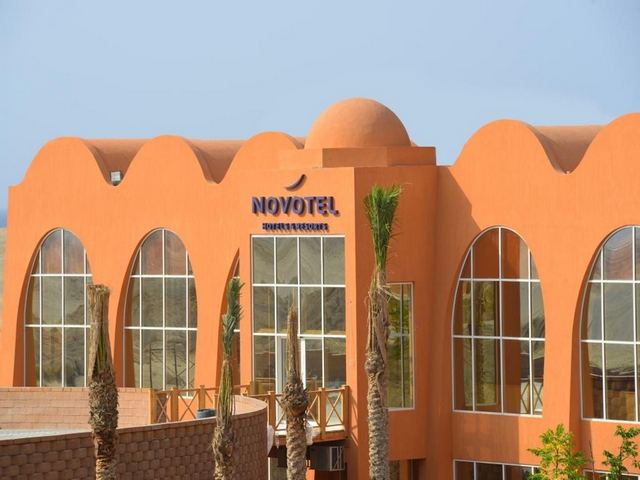 فندق نوفوتيل بمدينة مرسى علم