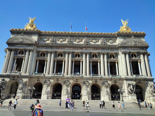قصر غارنييه باريس