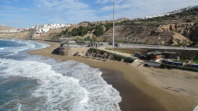 أفضل 3 أنشطة عند زيارة شاطئ زادي الحسيمة