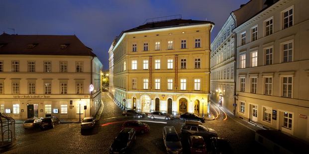 افضل 10 من فنادق براغ التشيك الموصى بها 2023