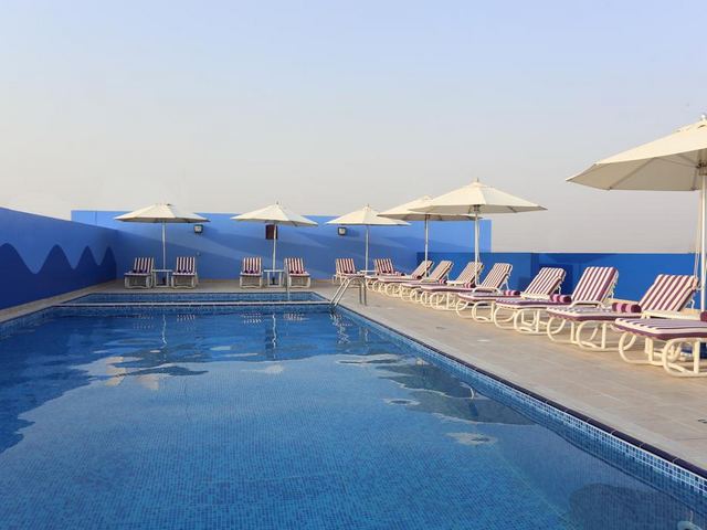 فندق بريمير ان مجمع دبي