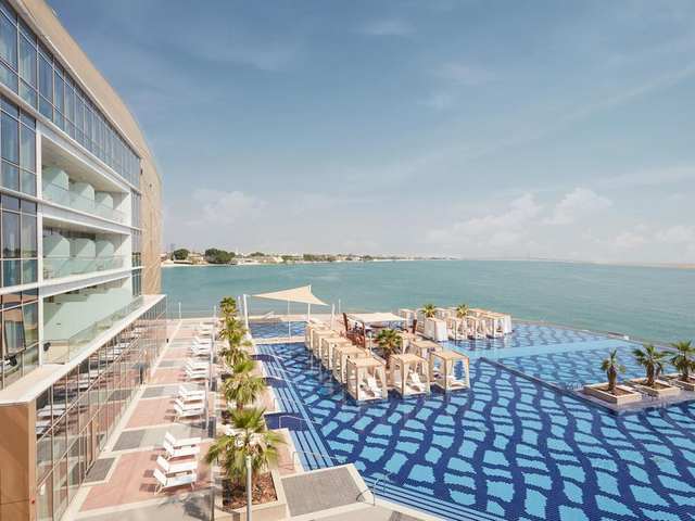 فنادق ابوظبي على البحر 5 نجوم