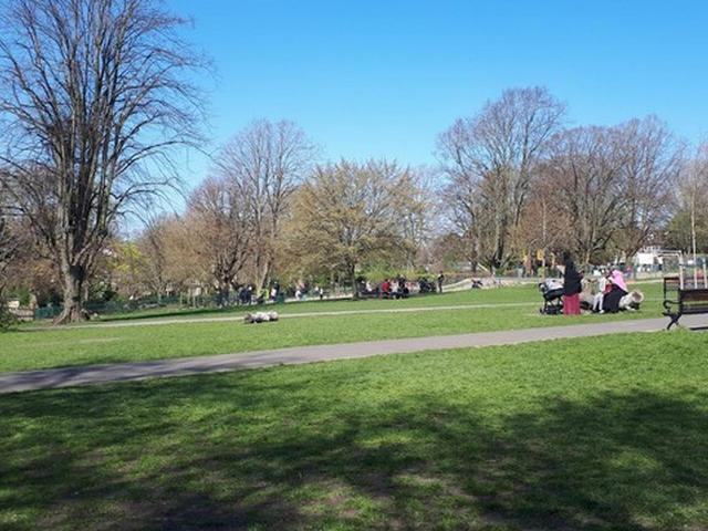 حديقة سانت اندروز  في بريستول