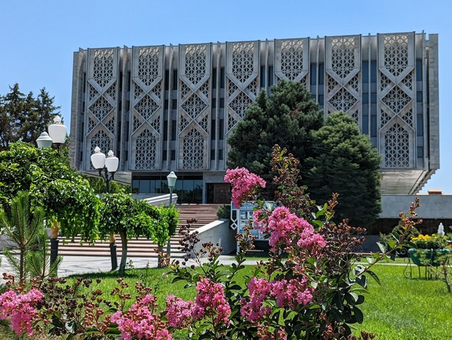 متحف الدولة لتاريخ اوزبكستان طشقند