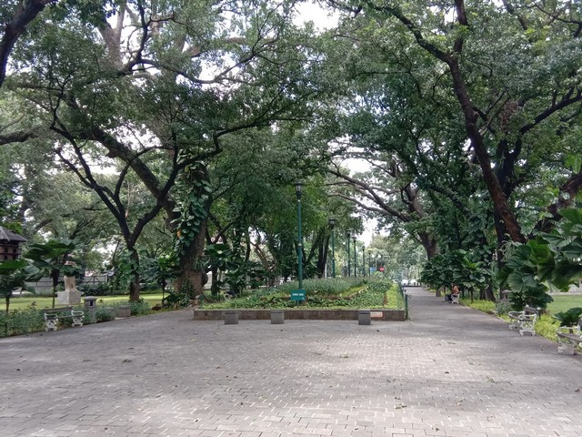 حديقة تامان سوروباتي جاكرتا