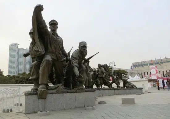 المتحف الحربي الكوري من افضل معالم مدينة سيول الكورية