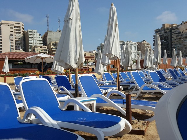 شاطئ توليب في الاسكندرية