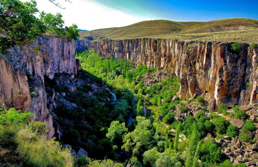 وادي اهلارا من افضل اماكن سياحية في كابادوكيا التركية