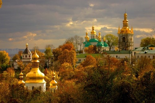 لافرا كييف من افضل اماكن سياحية في كييف اوكرانيا