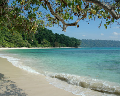جزيرة اندا من اجمل الجزر الواقعة في ولاية سيلانجور ماليزيا