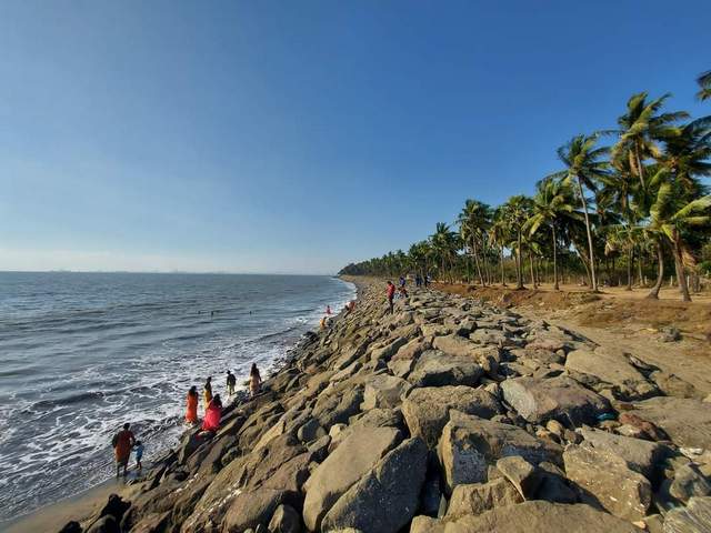 شاطئ أوران ناجاف مومباي