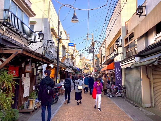 شارع ياناكا جينزا في طوكيو