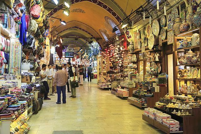 سوق بيازيت في اسطنبول